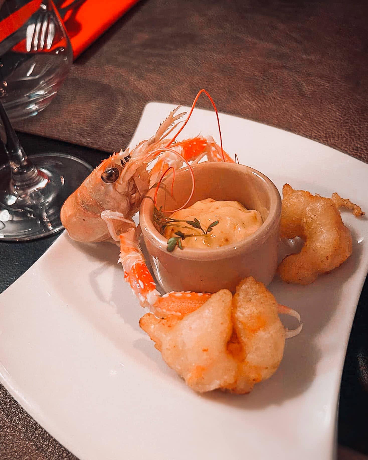 Les Trois Gourmets